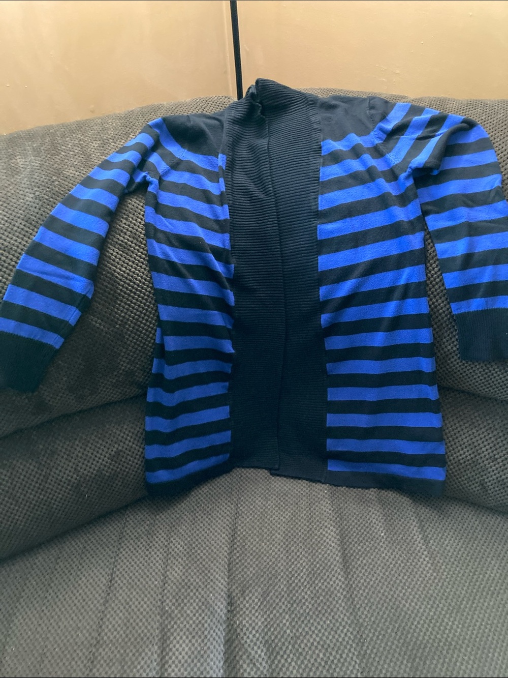 Striped Open Front Cardigan - Black & Royal Blue Metaphor size M